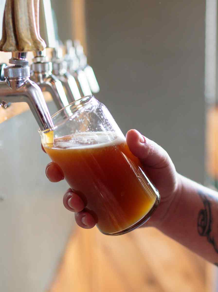 inner_vertical_02 http://hisingenislandbrewery.se/wp-content/uploads/2017/05/inner_vertical_02.jpg